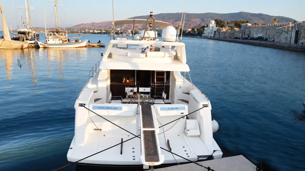 Aerial view of the Ferretti 57 luxury yacht near Kos – gallery 3